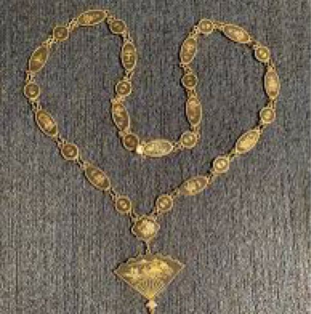 The Stolen Jewelry Necklace Belong To The Warrior Wife