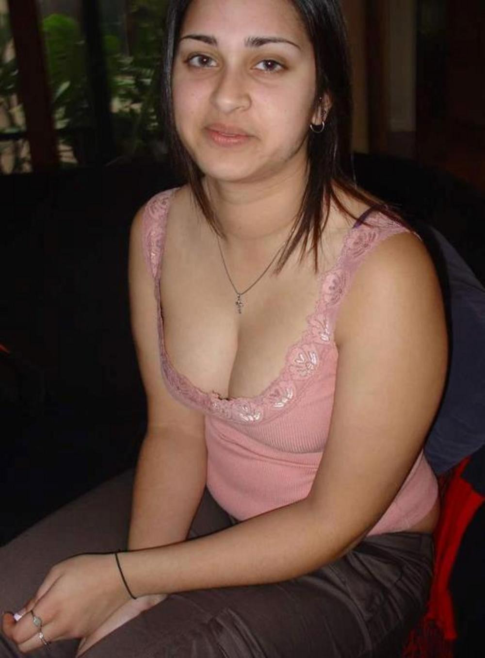 Call Girls In Munirka ((9873322352)) Escort Service