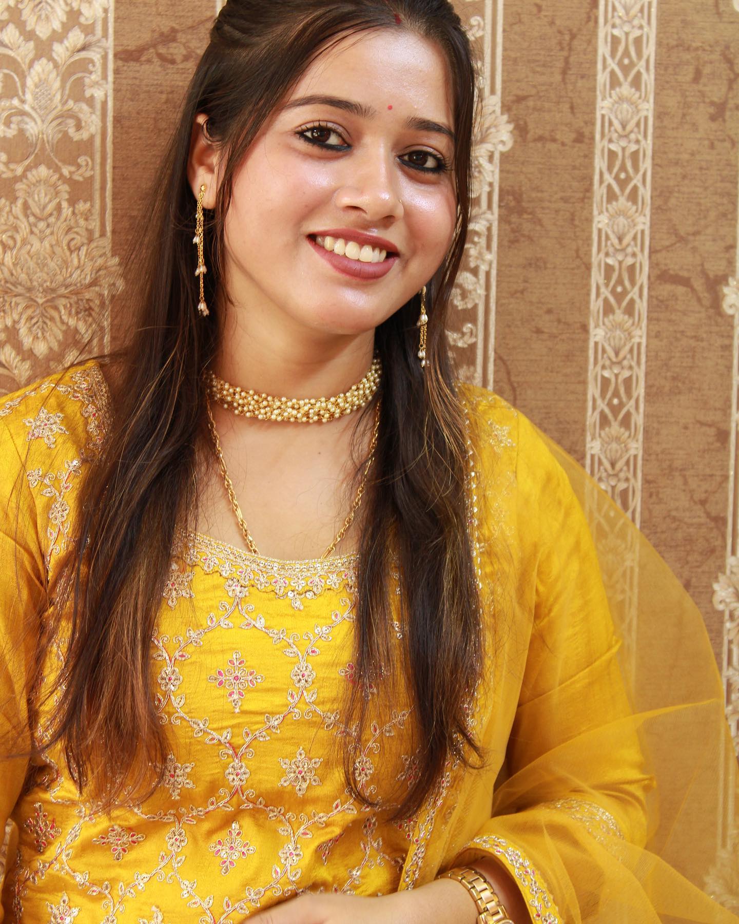 <Delhi> Call Girls In Paharganj『Delhi』⇆{+91-9319816572 ...