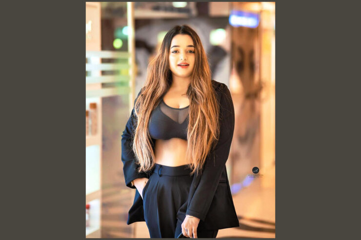 ⎝99533⩊31503⎠Call Girls In ((Delhi)) Saket Escort Service ▶︎ •၊၊%